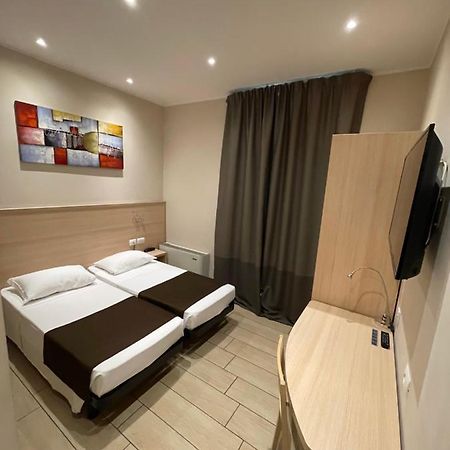 מילאנו Hotel San Biagio מראה חיצוני תמונה