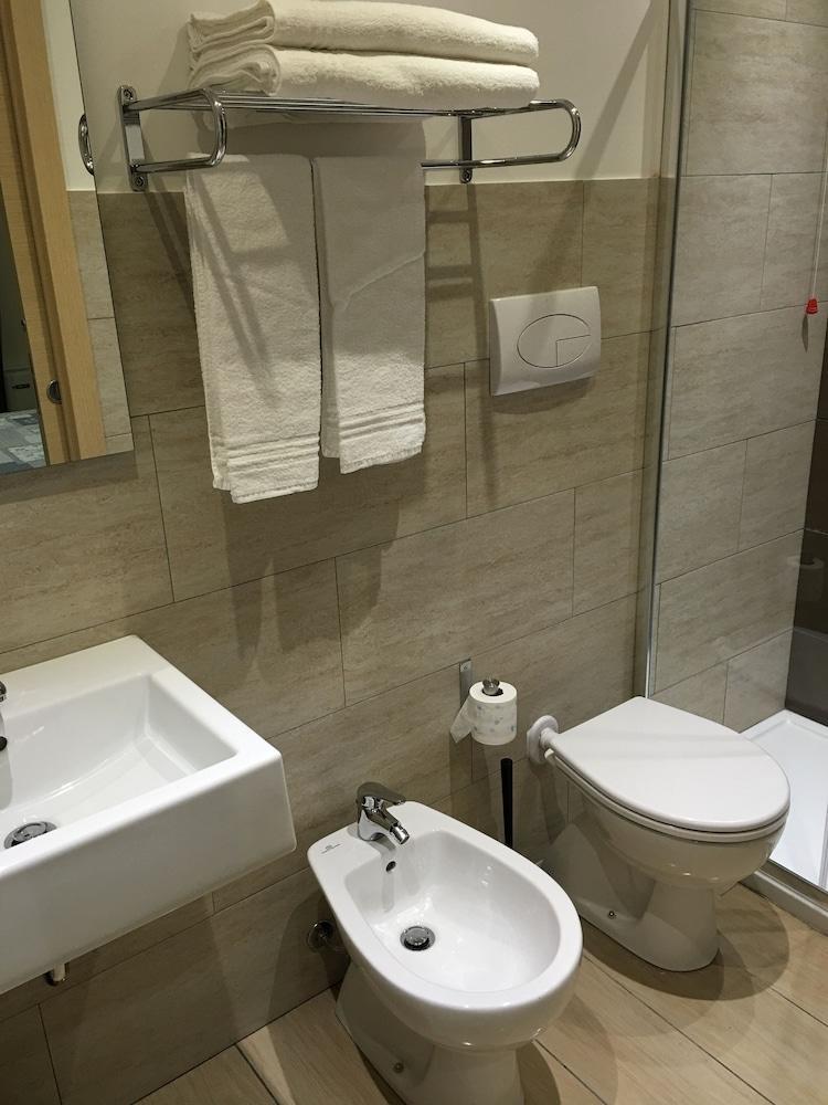 מילאנו Hotel San Biagio מראה חיצוני תמונה