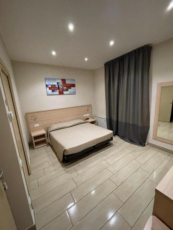 מילאנו Hotel San Biagio מראה חיצוני תמונה