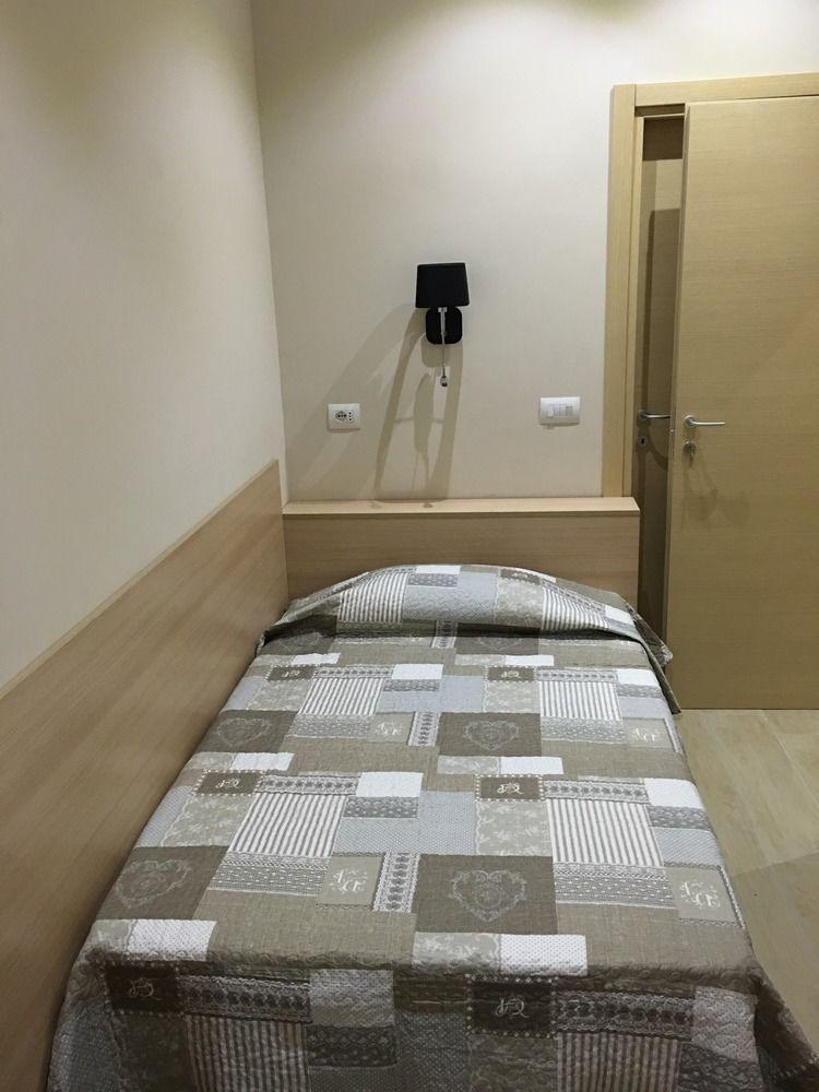מילאנו Hotel San Biagio מראה חיצוני תמונה