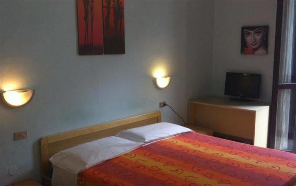 מילאנו Hotel San Biagio מראה חיצוני תמונה