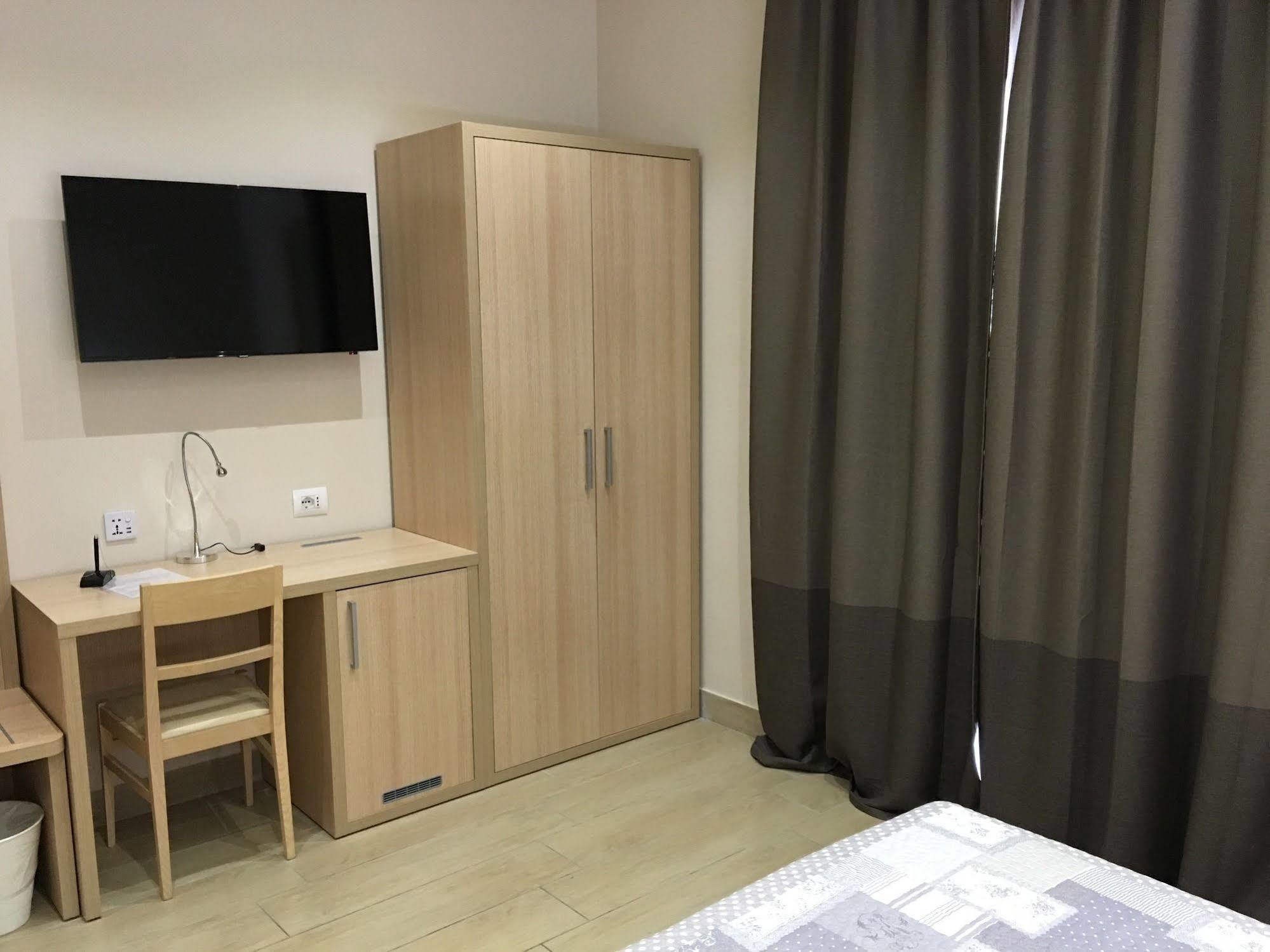מילאנו Hotel San Biagio מראה חיצוני תמונה