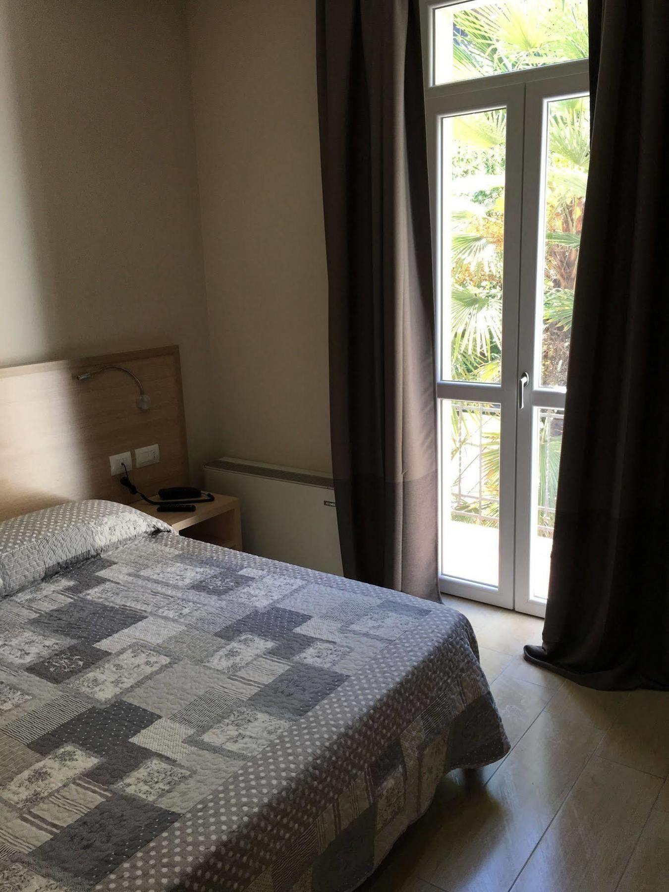 מילאנו Hotel San Biagio מראה חיצוני תמונה